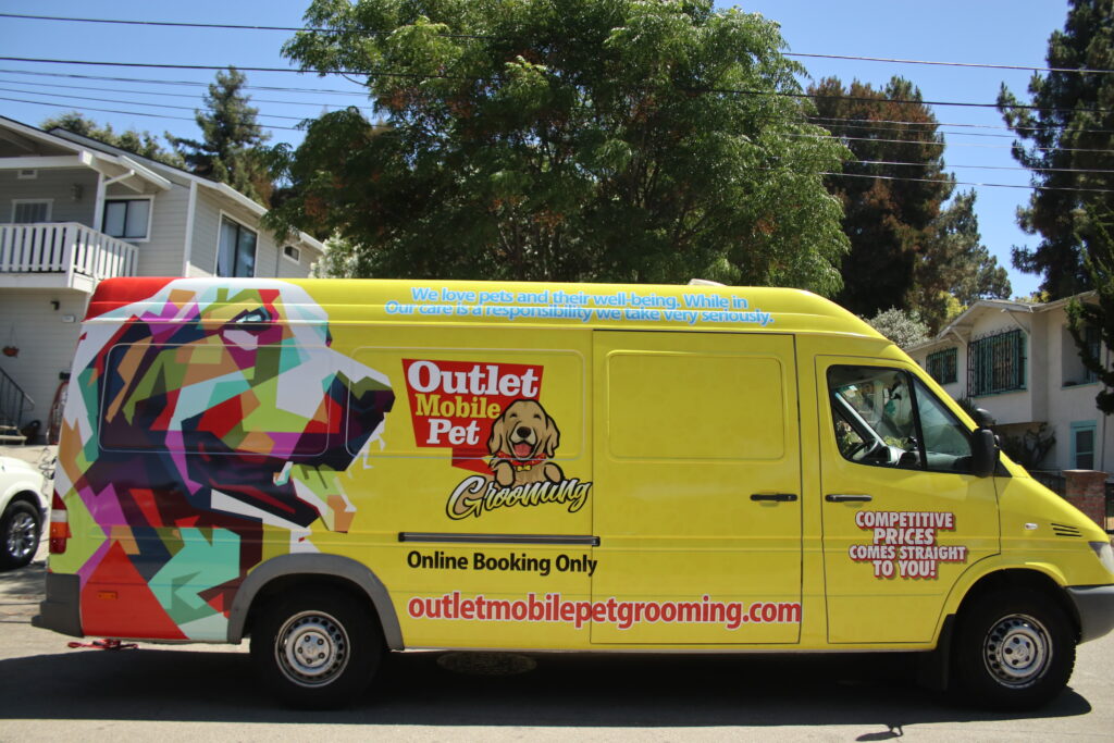 How to choose the best Pet Groomer in Burlingame - Outlet Mobile Pet Grooming